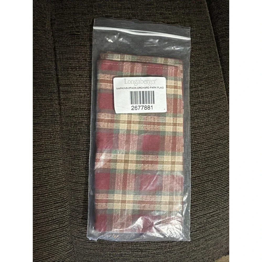 1 pair (2) - Longaberger - Napkins in the Orchard Park Plaid pattern - CUTE New